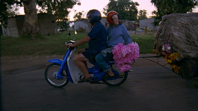 Deckert Distribution