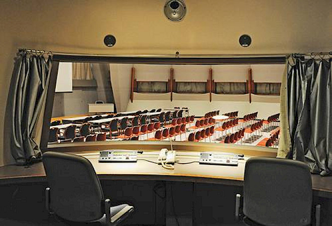 (c) 2014 Volker Sattel