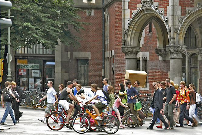 24 STUNDEN SCHLESISCHES TOR BERLIN