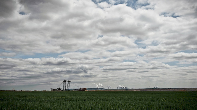 (c) 2012 lüthje schneider h&ouml;rl FILM GbR