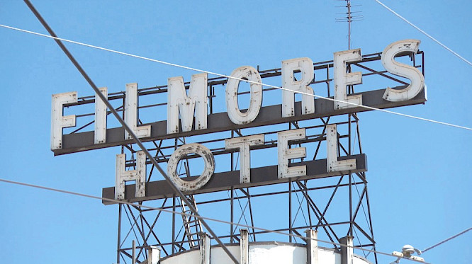 2012 W-FILM | FLORIANFILM