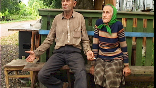 Conversation with old couple