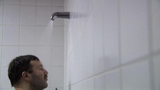 Murat under the shower