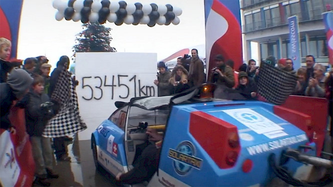 Solartaxi - Around the World With the Sun