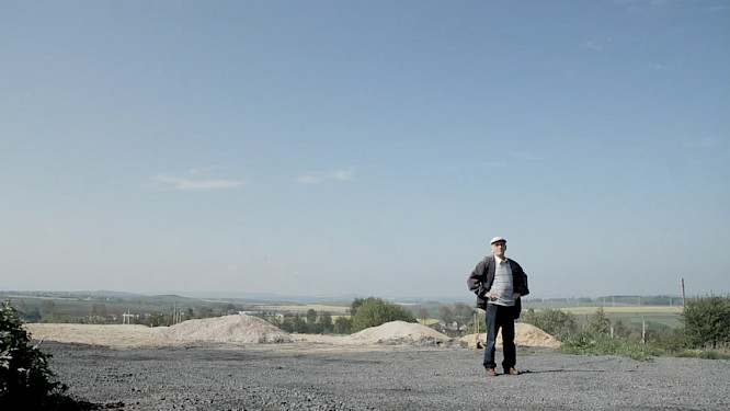 2016 Kristof Gerega / SCHULDENBERGFILM