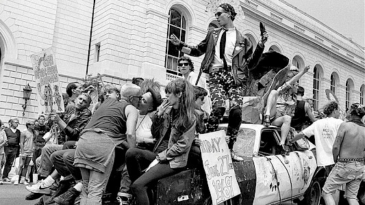 QUEERCORE: HOW TO PUNK A REVOLUTION