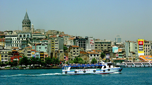 CROSSING THE BRIDGE - The Sound of Istanbul