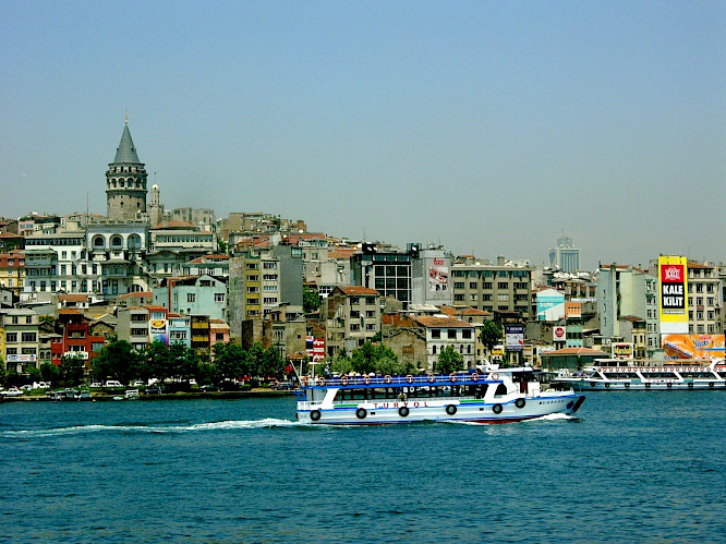 2005 Coraz&oacute;n International GmbH & Co. KG Filmproduktion