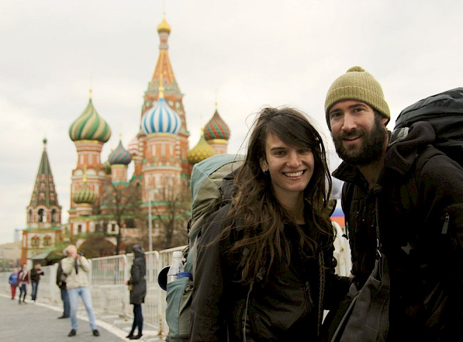 far. the story of a journey around the world