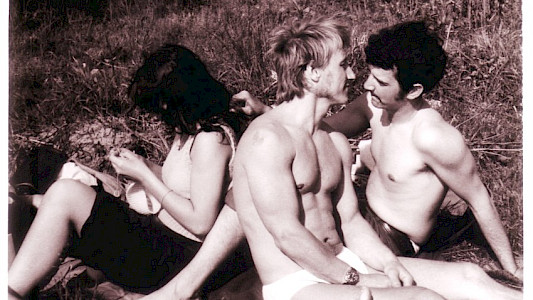 OUT IN EAST BERLIN &ndash; Lesbians and Gays in the GDR