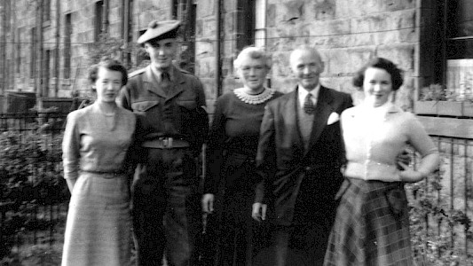 ALL BECAUSE OF GRANNY &ndash; FOR AULD LANG SYNE