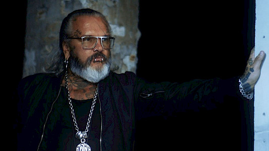 BEAUTY AND DECAY&mdash;SVEN MARQUARDT