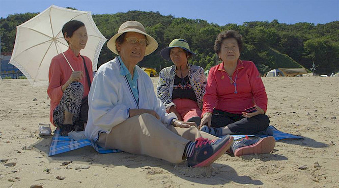 2018 Antje Christ, Dorothe D&ouml;rholt