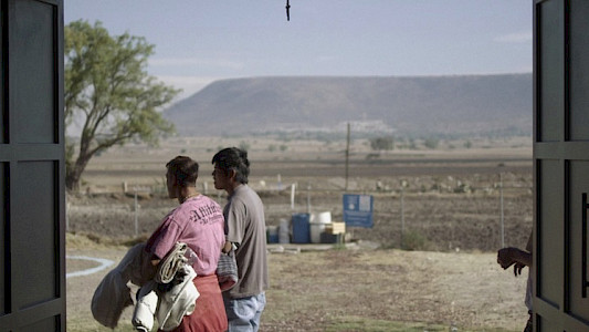 LA BESTIA &ndash; TRAIN OF THE UNKNOWNS