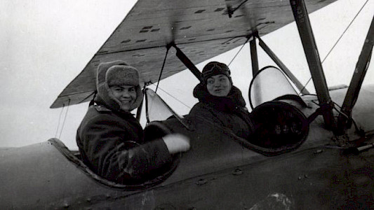 FEMALE FIGHTERS FOR STALIN