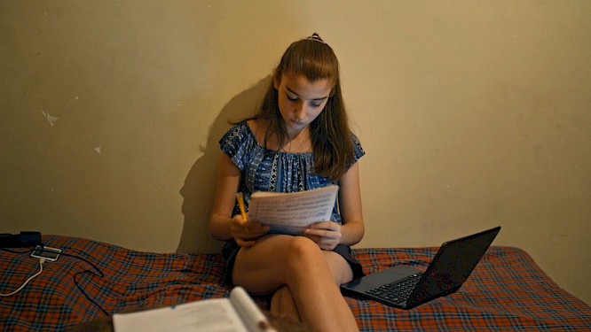 2018 Mitja Hagel&uuml;ken