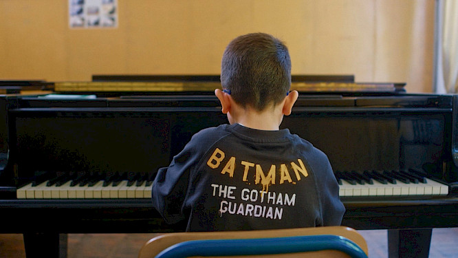 2018 Mitja Hagel&uuml;ken