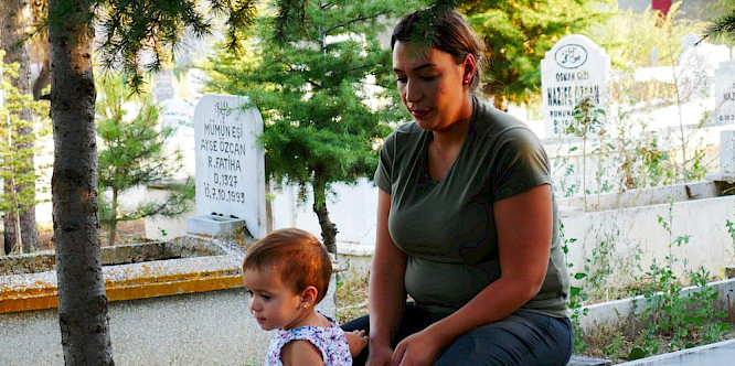 2019 Deckert Distribution GmbH