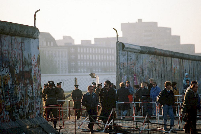 1989_US National Archives