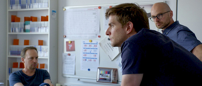 2020 Laura Hansen  | 2 Pilots Filmprod.  GmbH