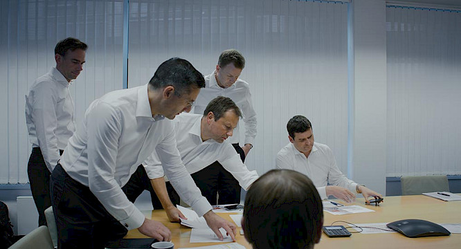 2020 Dirk L&uuml;tter | Petrolio Film GmbH