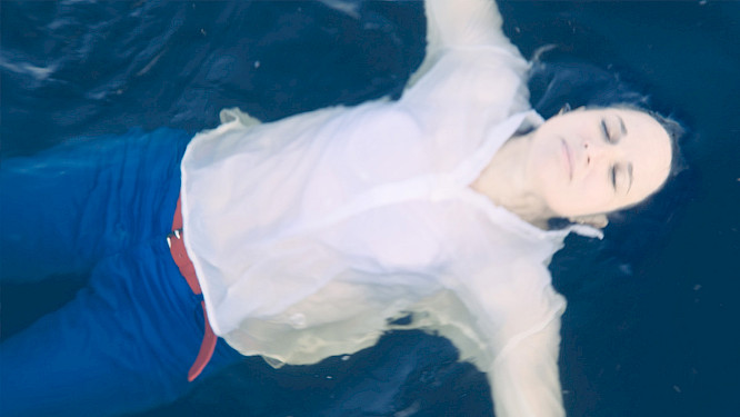 2022 Flare Film GmbH | farbfilm verleih