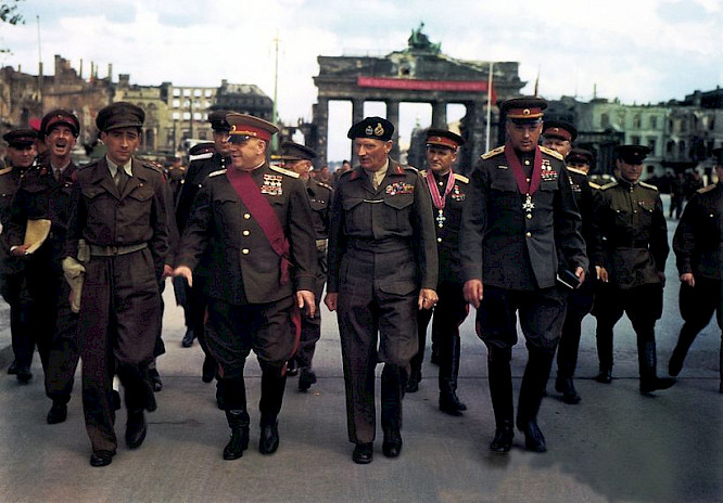 2020 zero one film GmbH 