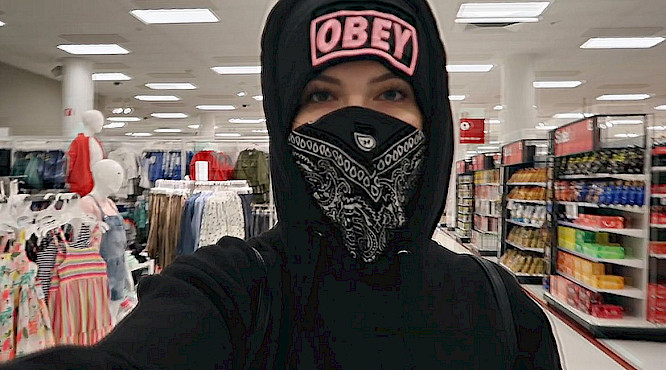 2020 Gebrueder Beetz Filmproduktion | udiVsagi