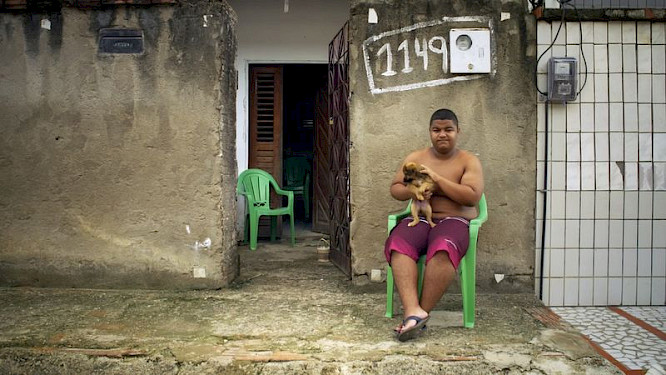 2021 Deckert Distribution GmbH