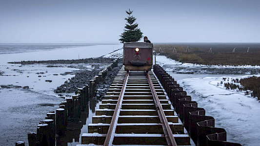 SILENCE OF THE TIDES