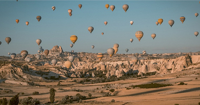 2020 Erik Peters  | NEW DOCS