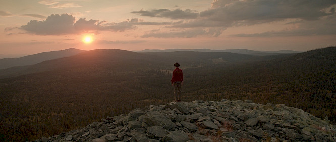 2020 Lisa Eder Film | Albatross World Sales