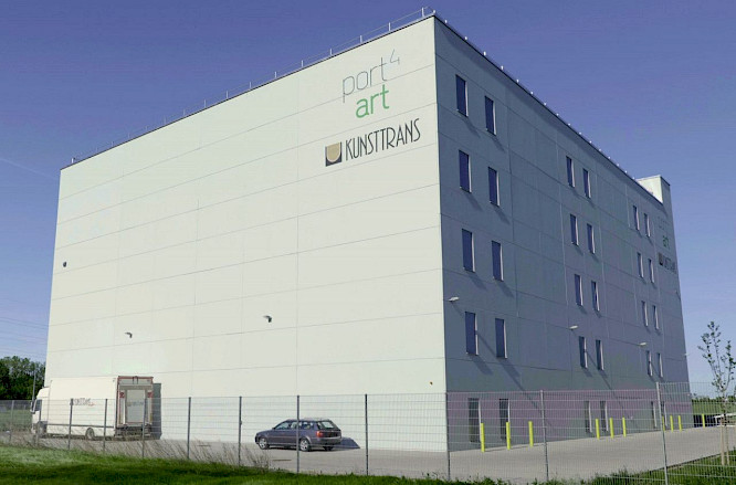 2021 First Hand Films | sagamedia