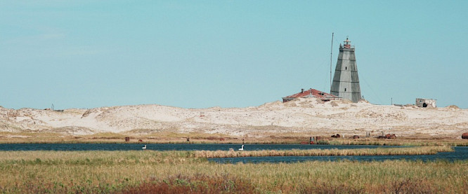 2021 Zinnober Film GmbH | W-Film