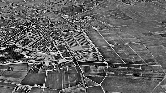 THE DACHAU CONCENTRATION CAMP