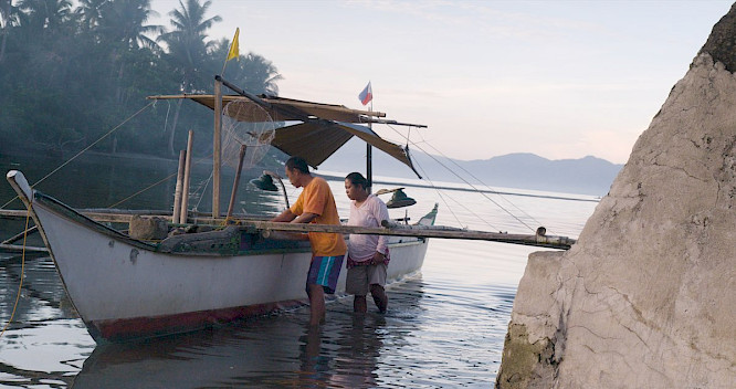 Robinson, the Filipino fisherman - hope despite empty nets
