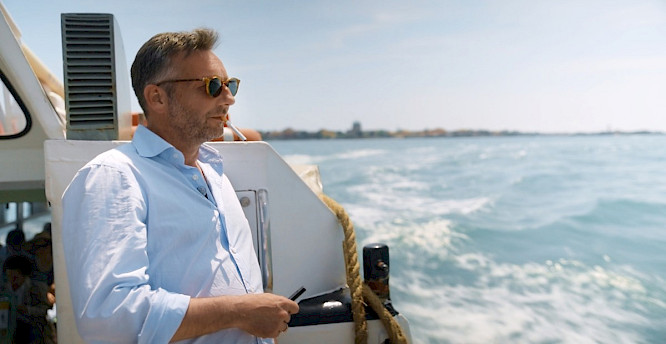 2022 Carsten Waldbauer | Rise And Shine World Sales