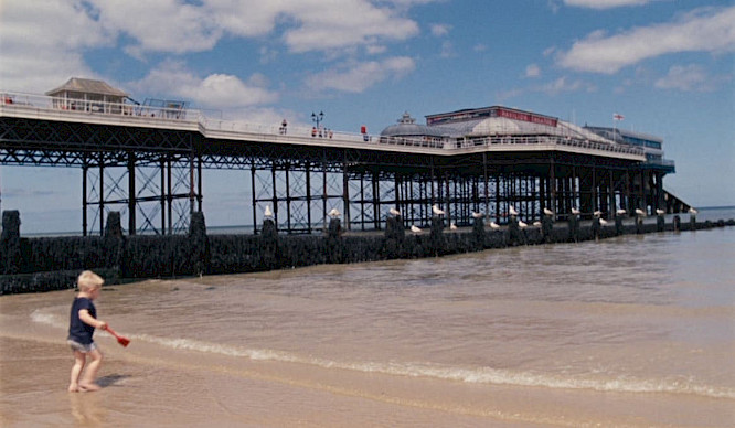 2021 Egoli Tossell Pictures UG