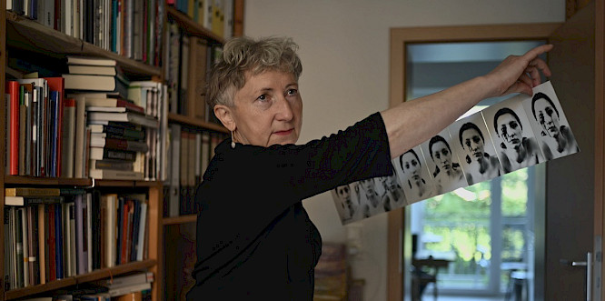 2022 Medea Filmfactory | SALZGEBER