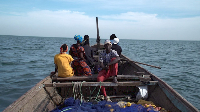 2021 Spectre Productions | WeltFilm | The Dark 