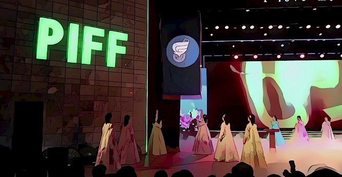 2022 Martin Hans Schmitt