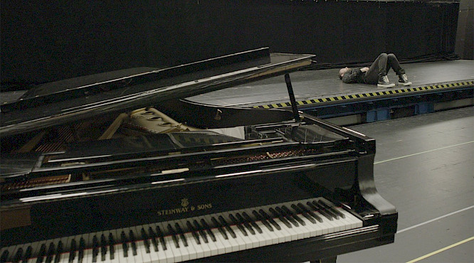 2022 zero one film | Piffl Medien | Johann Feindt