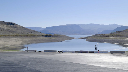 THIRST &ndash; WHAT HAPPENS WHEN ALL OUR WATER IS GONE