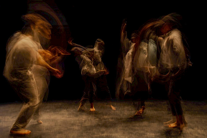 2023 FilminIran | PakFilm GmbH 