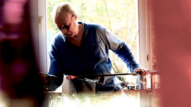 The Useless Glassblower