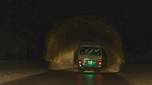 MISSION KABUL&ndash;LUFTBR&Uuml;CKE