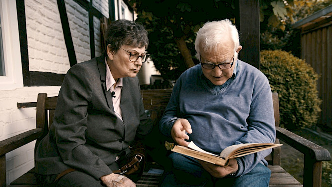 2023 Lupa Film | Piffl Medien