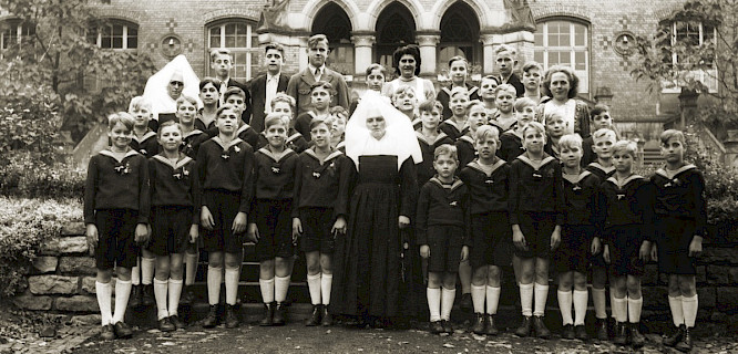 2005 World TV Krieg & Nolte GbR