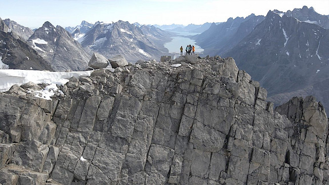 2024 ndF Entertainment GmbH