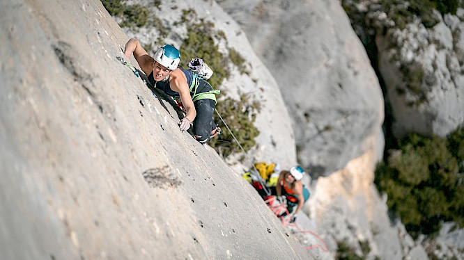 2024 ndF Entertainment GmbH